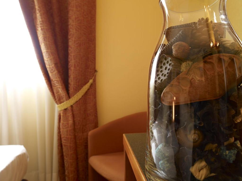 Hotel Montini Linate Airport Peschiera Borromeo Eksteriør billede