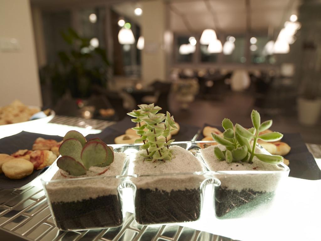 Hotel Montini Linate Airport Peschiera Borromeo Eksteriør billede